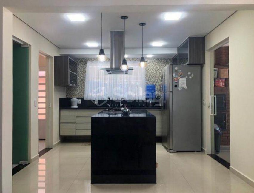 Casa em condomínio à venda no Condomínio Terras de São Francisco: 