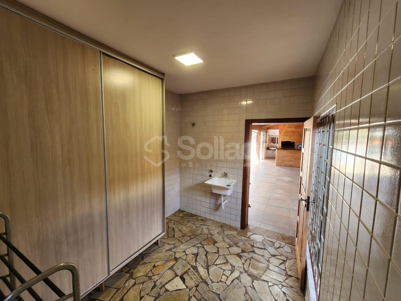 Casa à venda no Centro: 