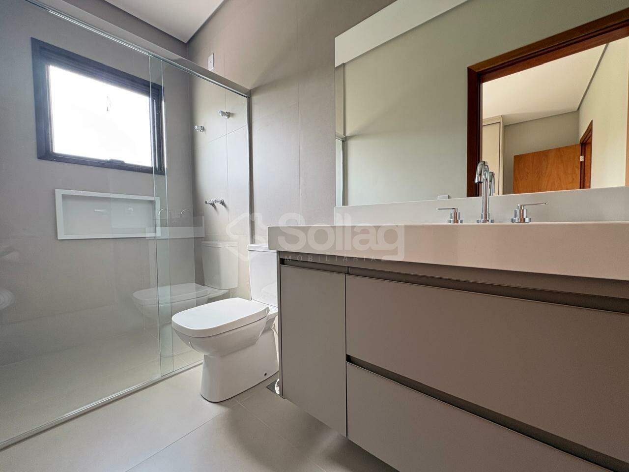 Casa em condomínio à venda no Recanto das Palmas: 