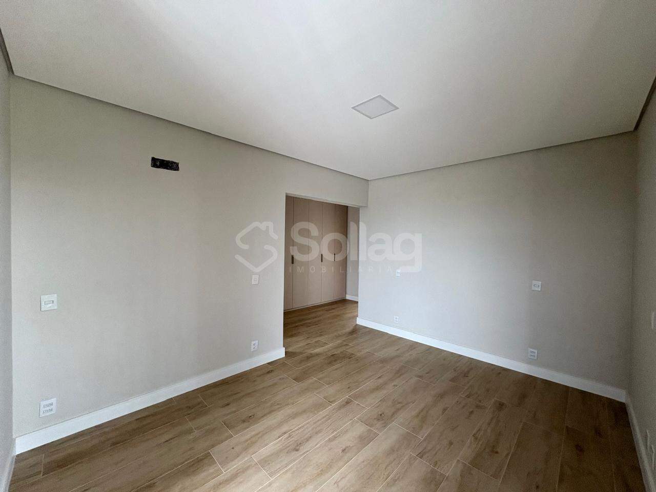 Casa em condomínio à venda no Recanto das Palmas: 