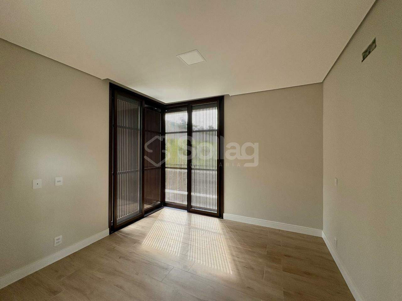 Casa em condomínio à venda no Recanto das Palmas: 