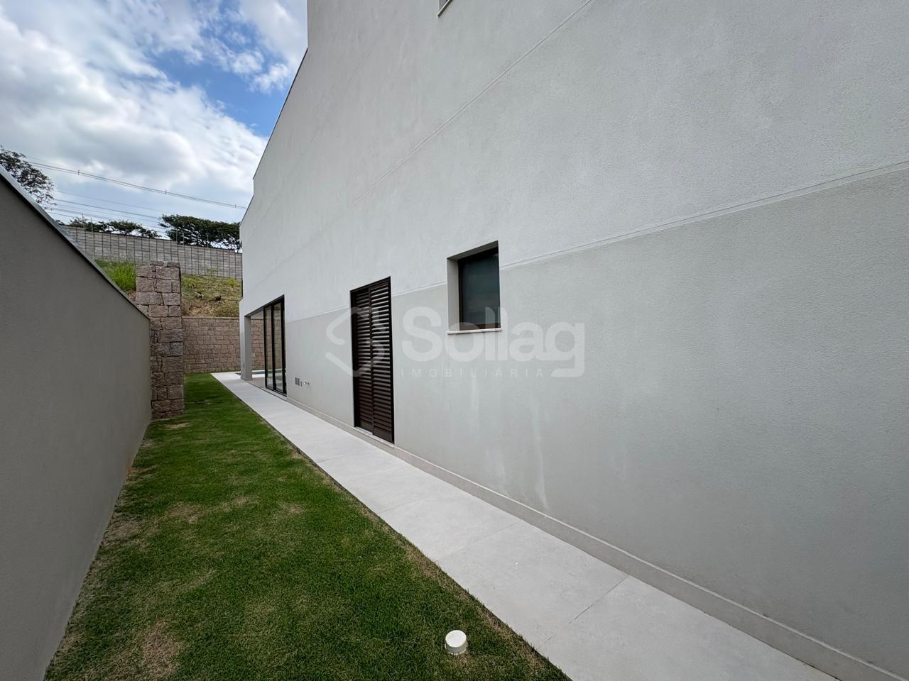 Casa em condomínio à venda no Recanto das Palmas: 