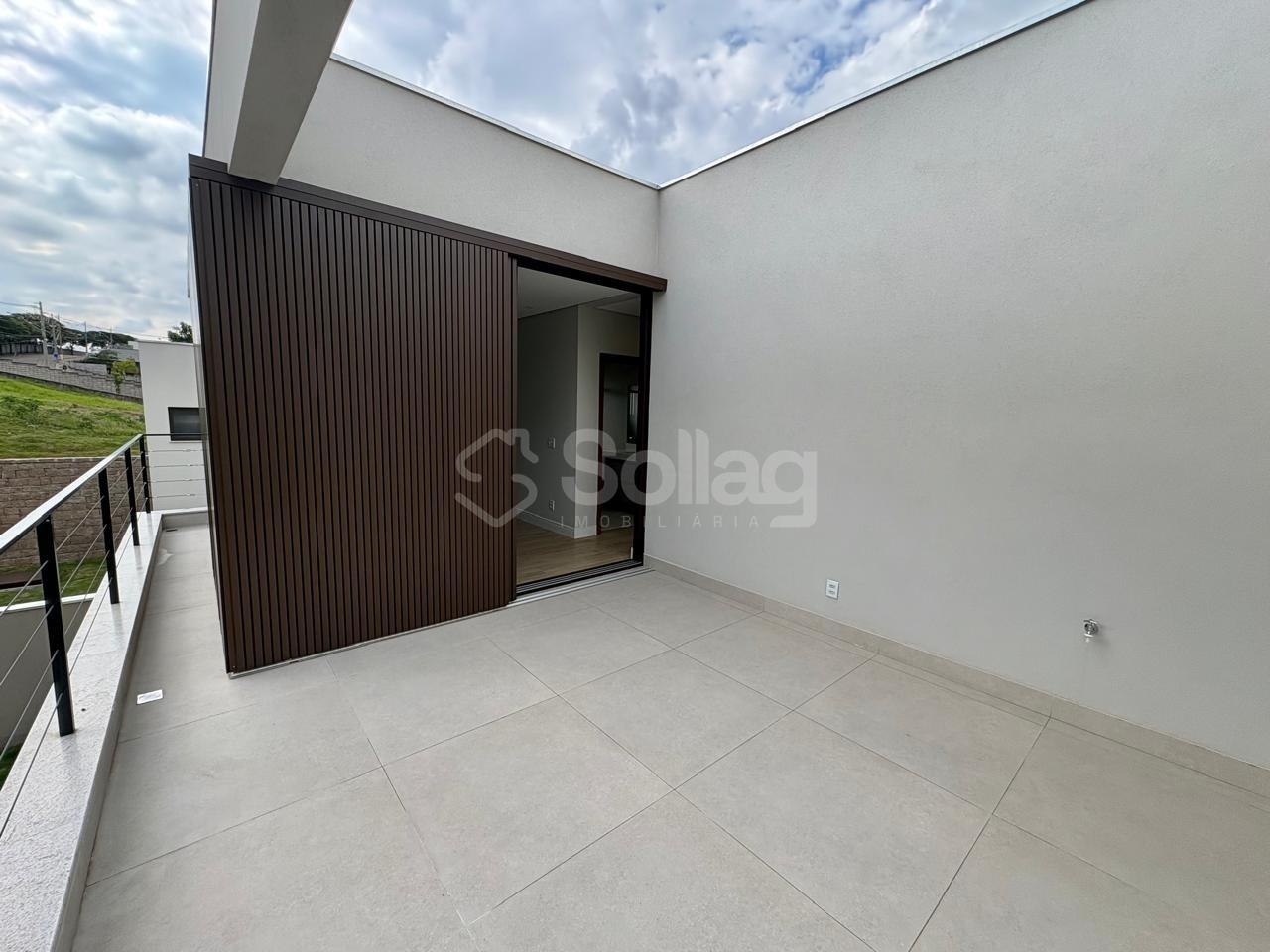 Casa em condomínio à venda no Recanto das Palmas: 