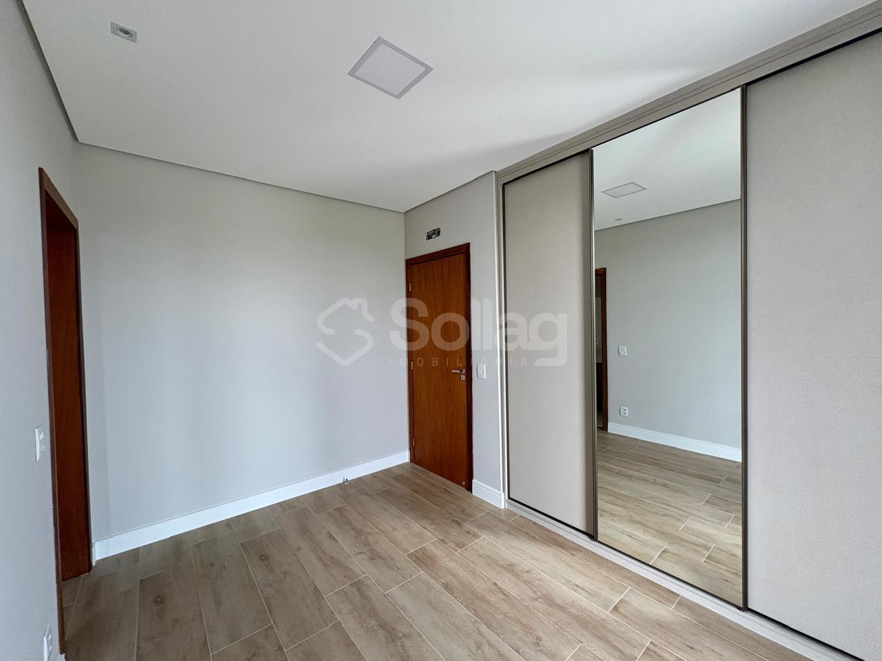 Casa em condomínio à venda no Recanto das Palmas: 