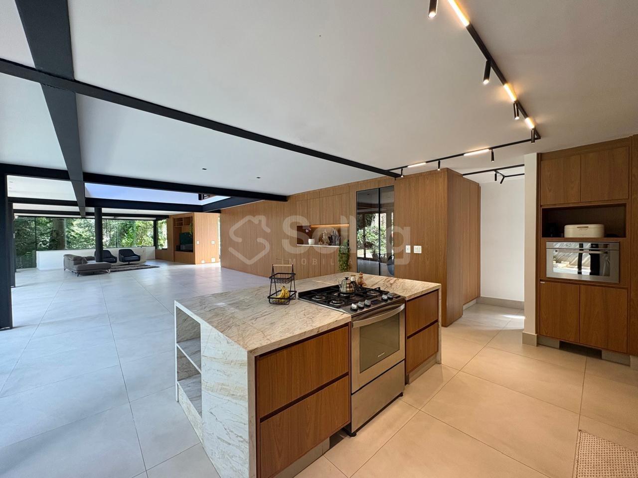 Casa em condomínio à venda no Condomínio Chácara Flora: 