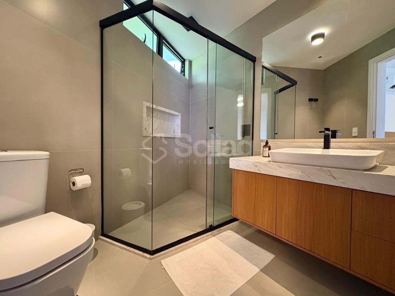 Casa em condomínio à venda no Condomínio Chácara Flora: 