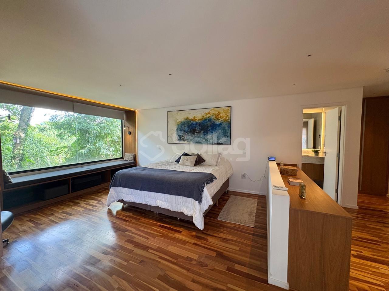 Casa em condomínio à venda no Condomínio Chácara Flora: 