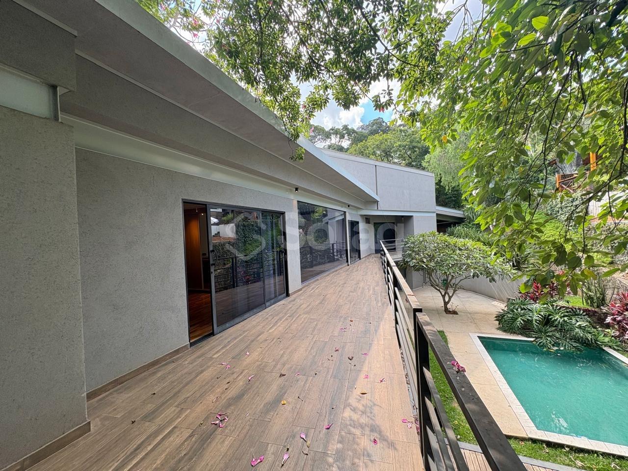 Casa em condomínio à venda no Condomínio Chácara Flora: 