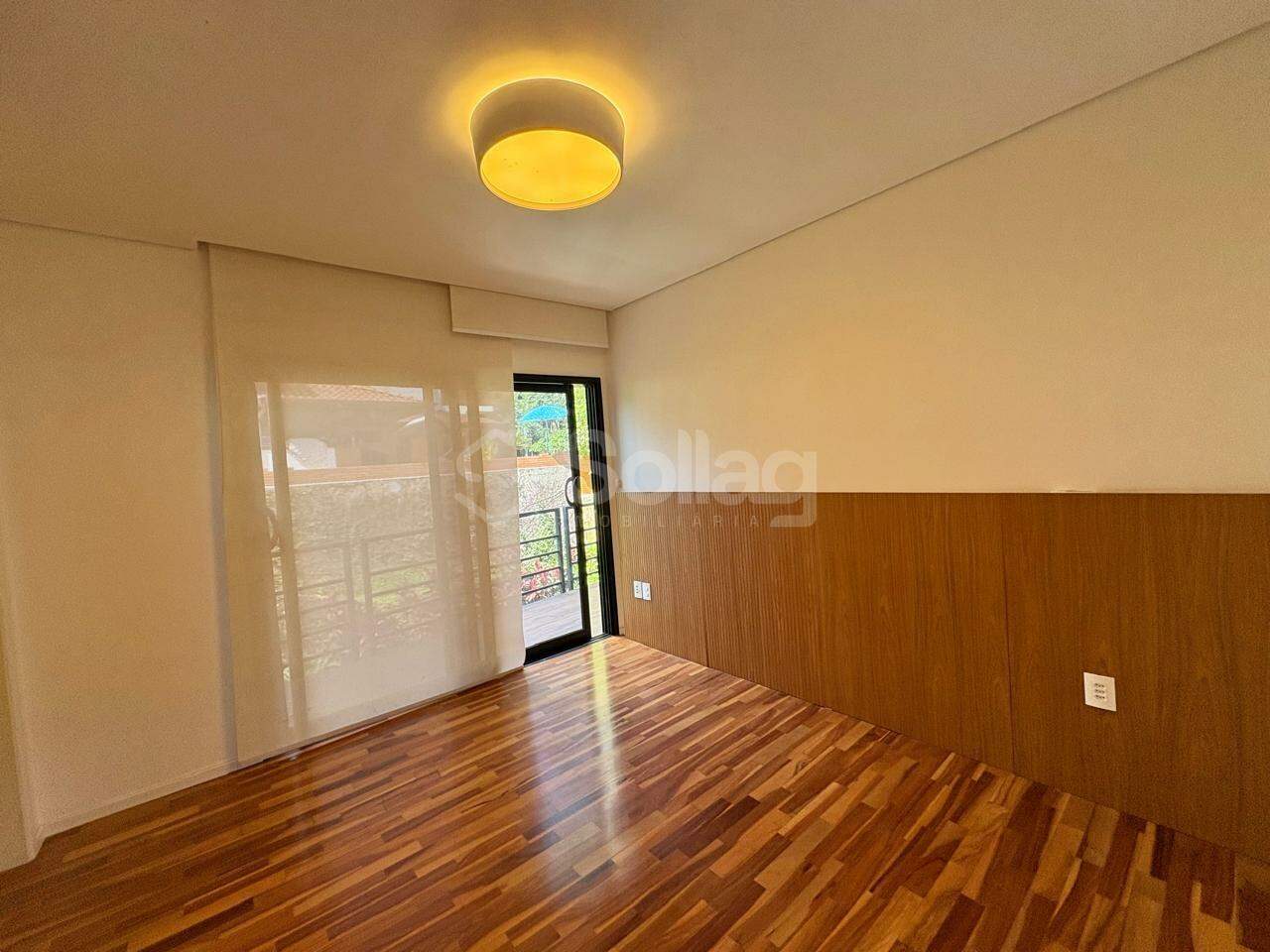 Casa em condomínio para aluguel no Condomínio Chácara Flora: 