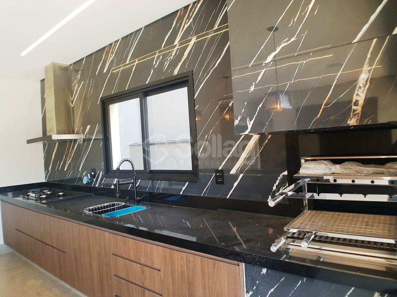 Casa em condomínio à venda no Condomínio Terras de Santa Teresa: 