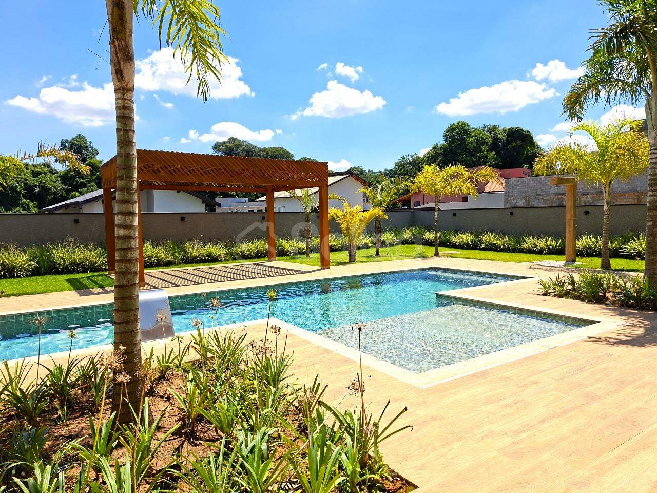 Casa em condomínio à venda no Condomínio Terras de Santa Teresa: 