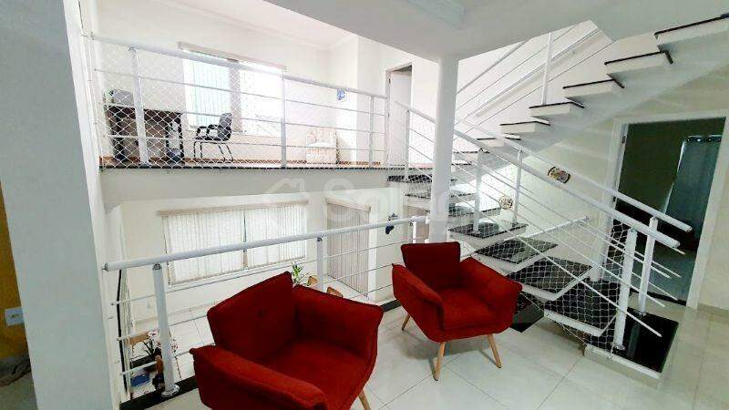 Casa em condomínio à venda no Condomínio Vila Fontana: