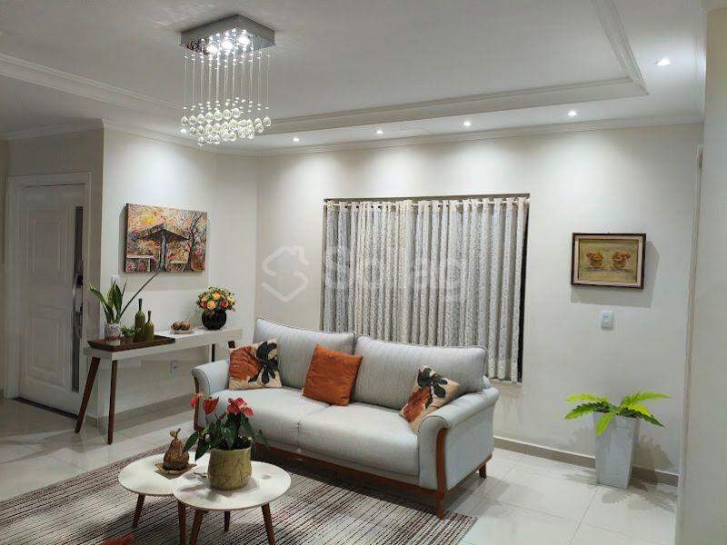 Casa em condomínio à venda no Condomínio Vila Fontana: 
