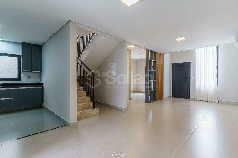 Casa em condomínio à venda no Residencial Villagio Maranello: 