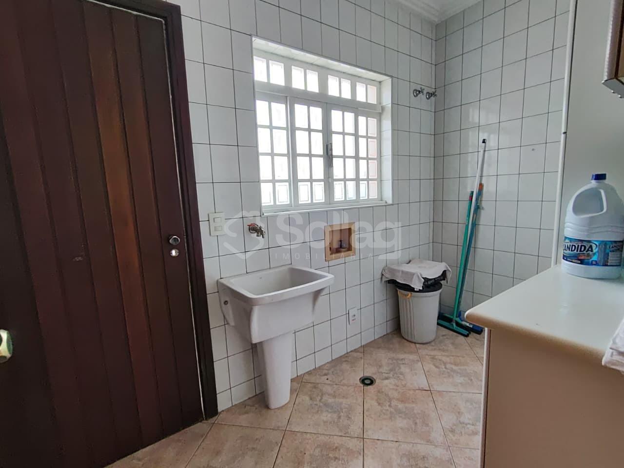 Casa em condomínio para aluguel no Condomínio Estância Marambaia: