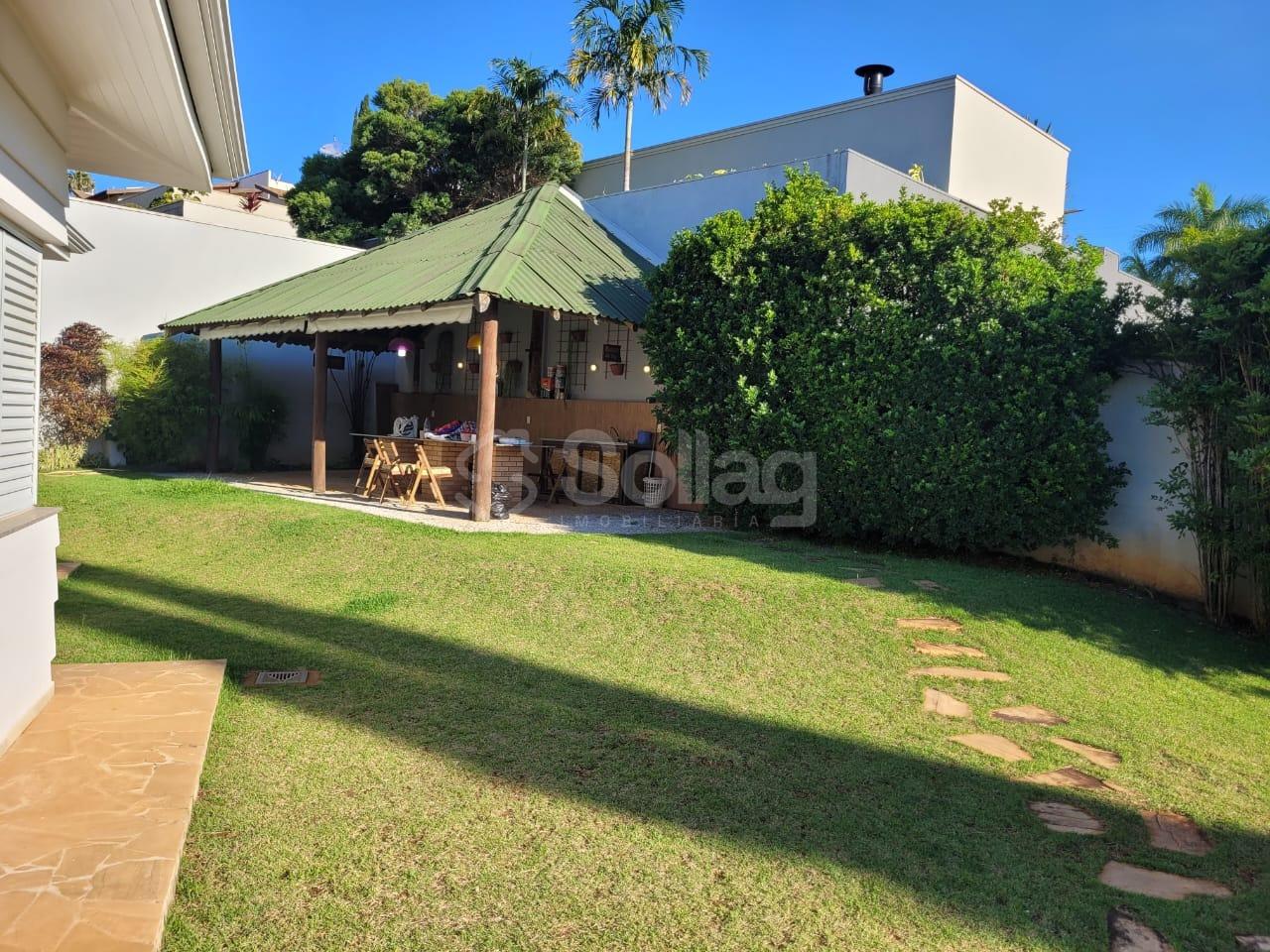 Casa em condomínio à venda no Condomínio Portal do Lago: 