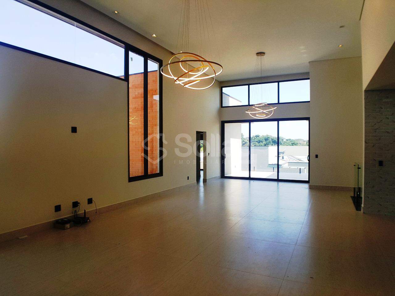 Casa em condomínio à venda no Terras de Santa Teresa: 