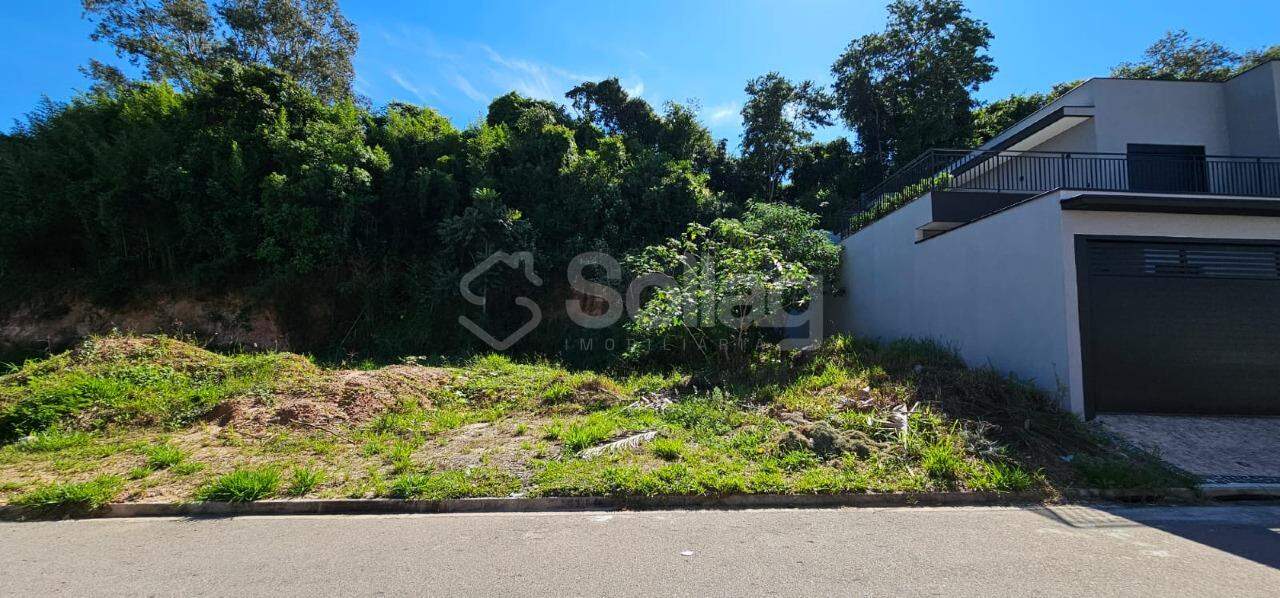 terreno à venda no Parque dos Pinheirinhos: 