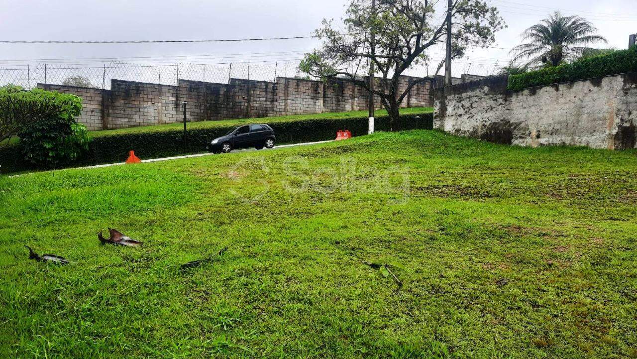Terreno em condomínio à venda no Centro: 
