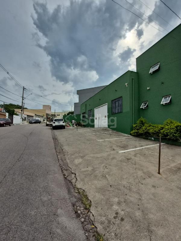 Salão para aluguel no Capela: 