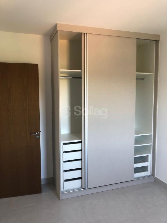 Apartamento para aluguel no Centro: 