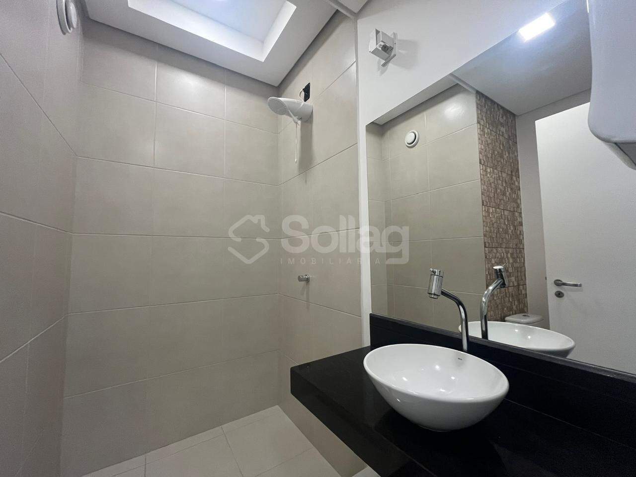 Sala para aluguel no Santa Rosa: 