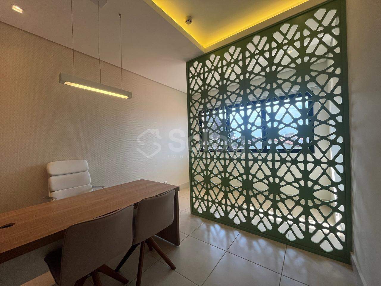 Sala para aluguel no Santa Rosa: 