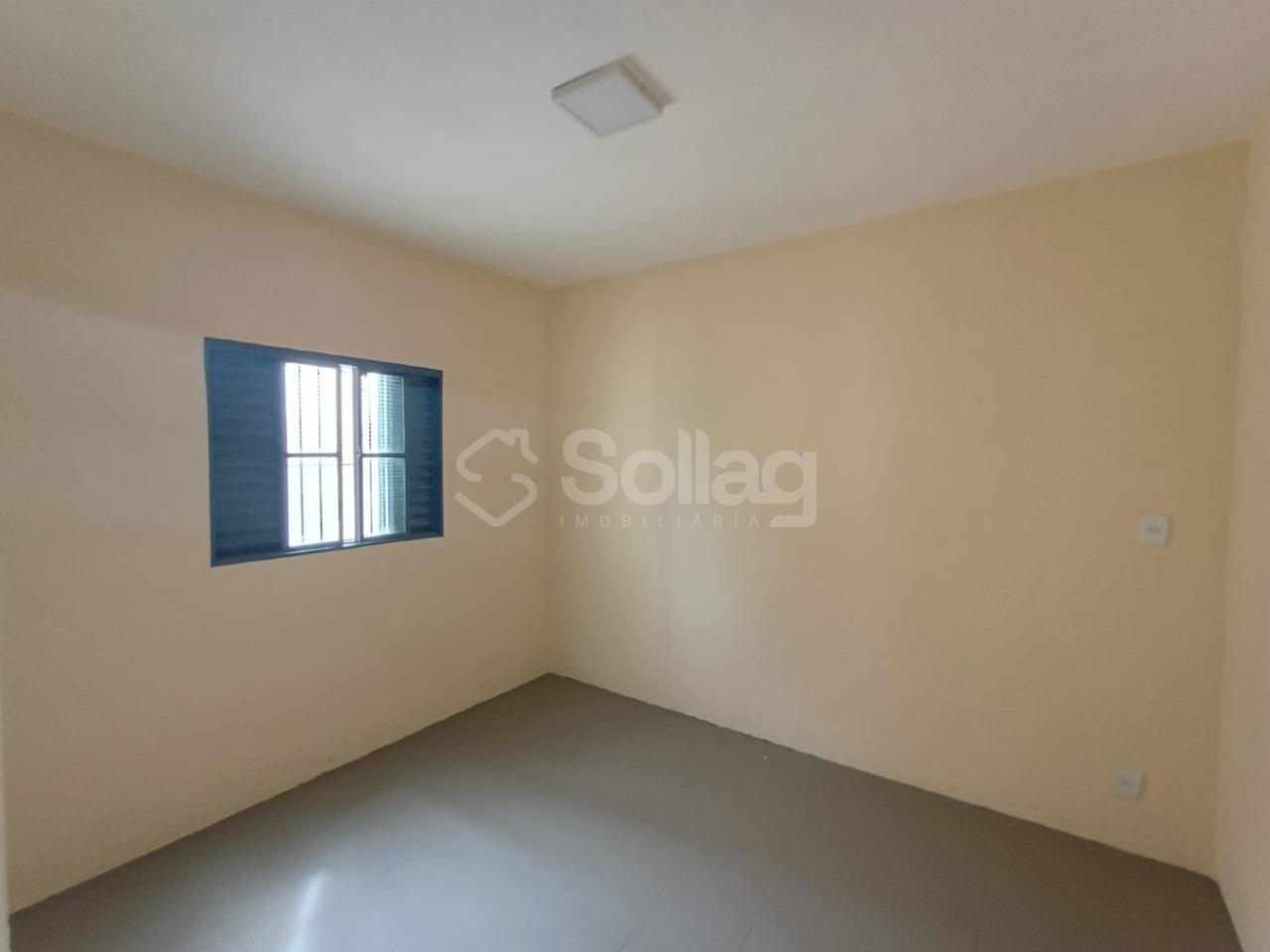 Casa para aluguel no Jardim São Matheus: 