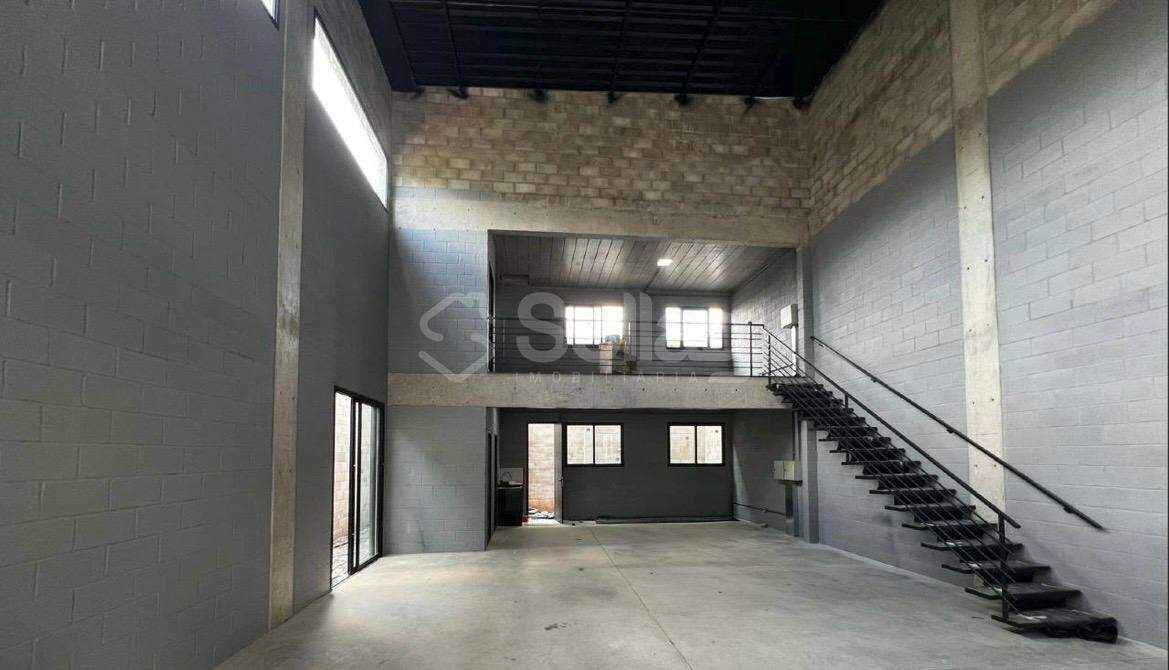 Galpão para aluguel no Santa Claudina:
