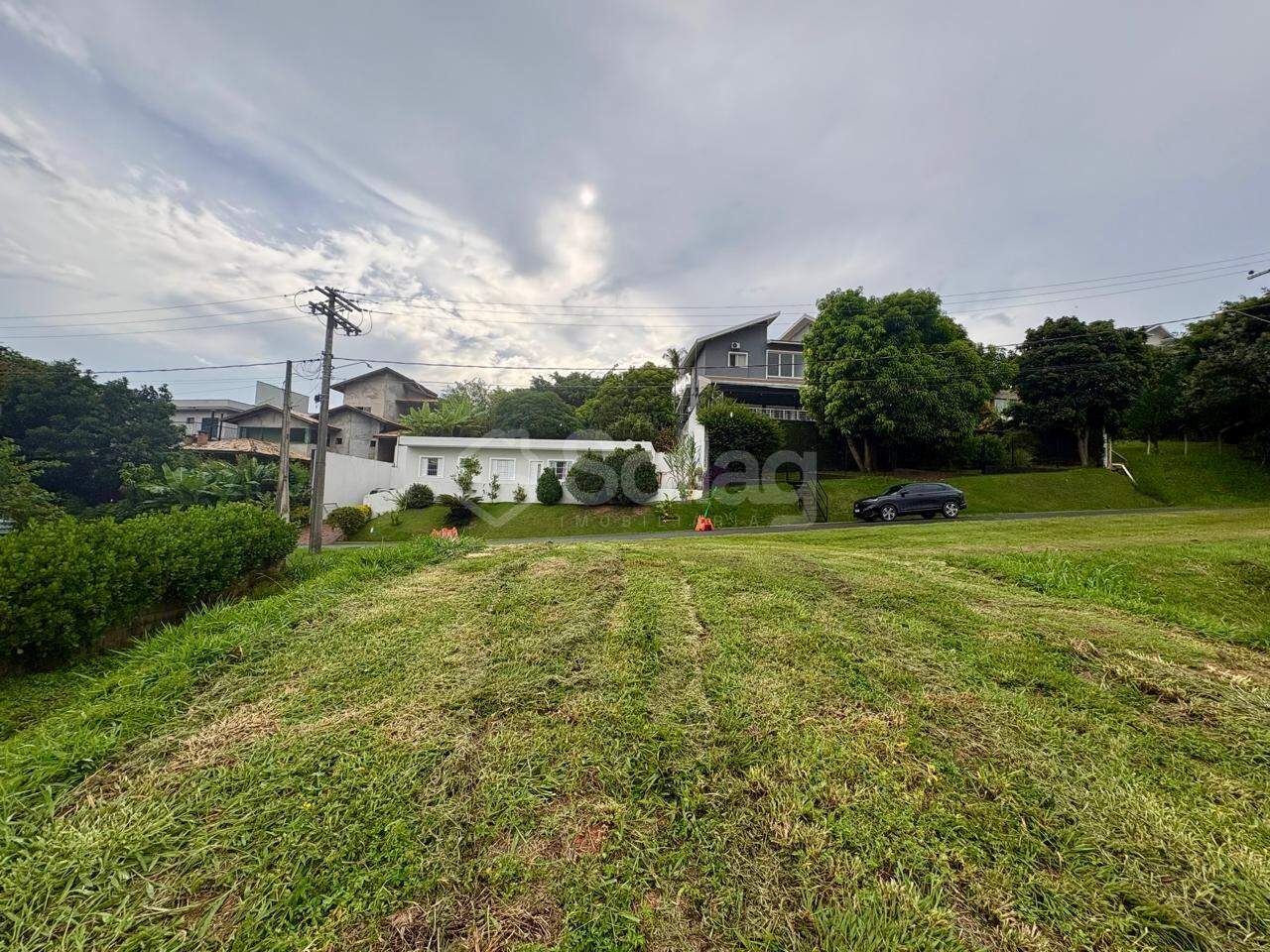 Terreno em condomínio à venda no Terras de Santa Teresa: 