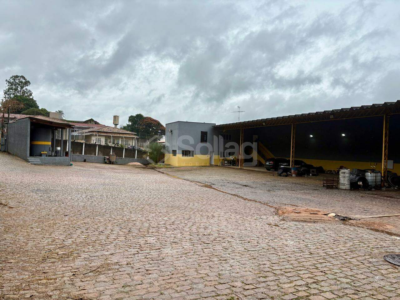 Galpão para aluguel no Centro: 