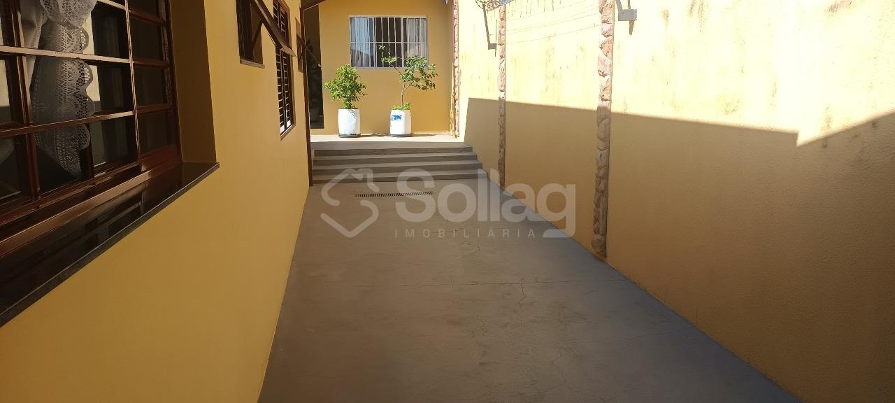 Casa à venda no Capela: 