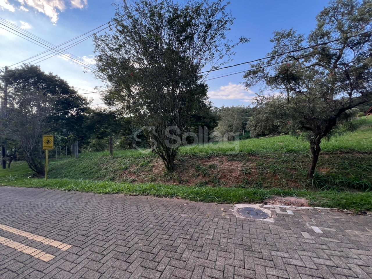 Terreno em condomínio à venda no Condomínio Vale da Santa Fé: 