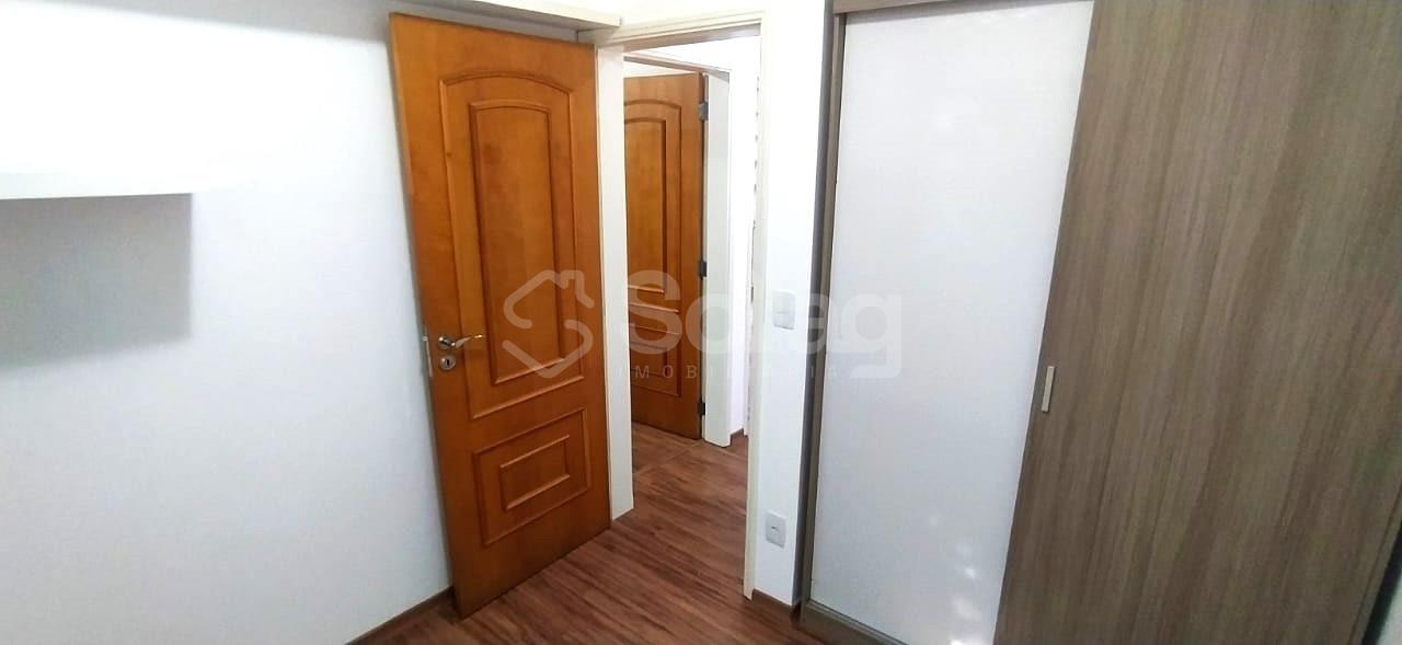 Apartamento para aluguel no Condomínio Europa: 