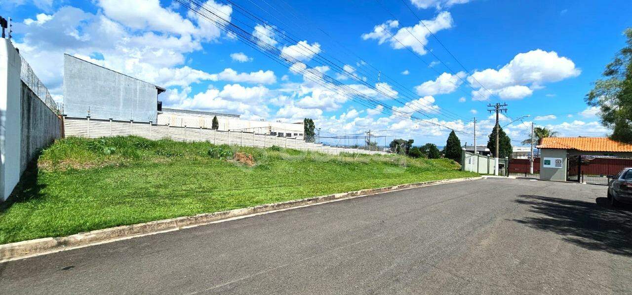 Terreno em condomínio à venda no Condomínio Residencial Villa Monteverde: 