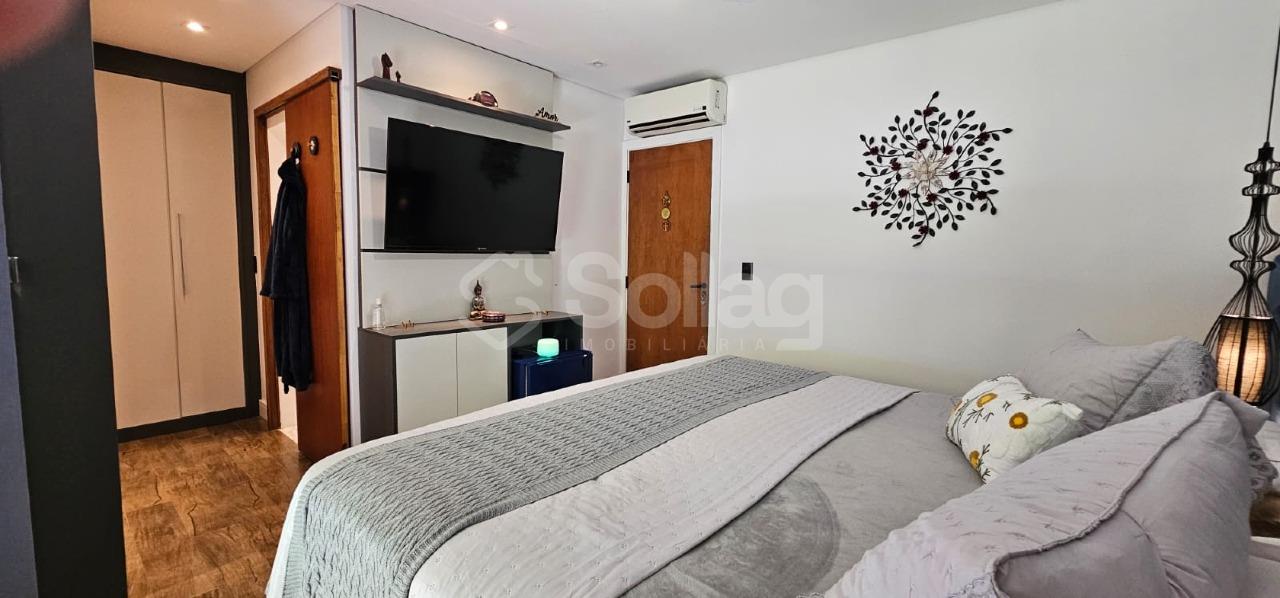 Casa em condomínio à venda no Condomínio Casa Grande II: 