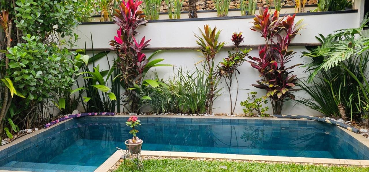 Casa em condomínio à venda no Condomínio Casa Grande II: 