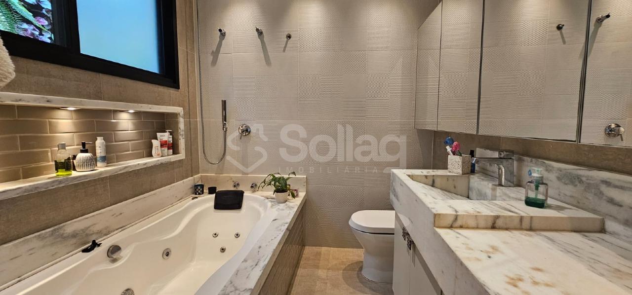 Casa em condomínio à venda no Condomínio Casa Grande II: 