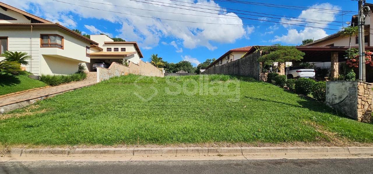 Terreno em condomínio à venda no Condomínio Residencial Green Boulevard: 