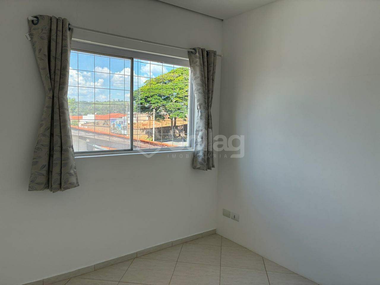 Casa para aluguel no Jardim Planalto: 