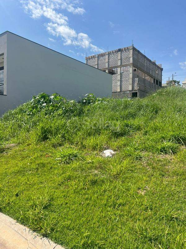 Terreno em condomínio à venda no Residencial Santa Maria: 