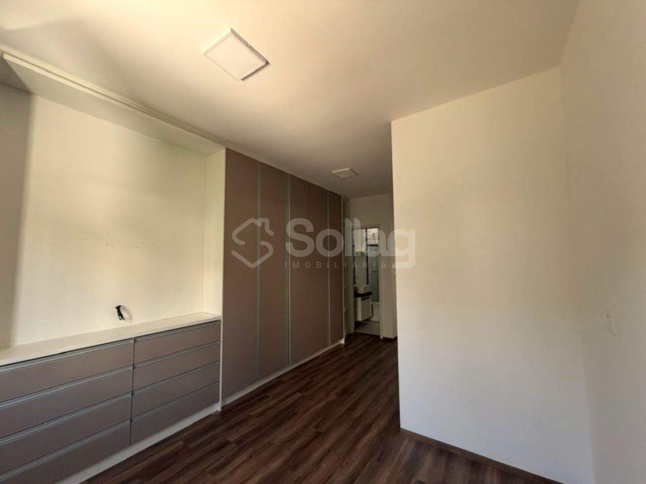 Casa em condomínio à venda no Condomínio Bello Villagio - Pinheirinho: