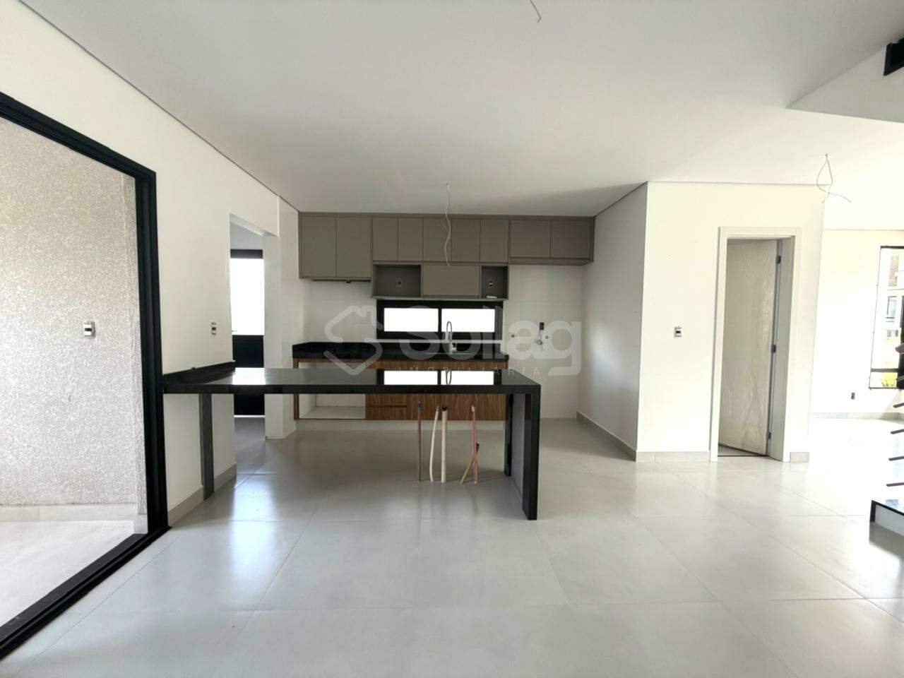 Casa em condomínio à venda no Mont Blanc: 