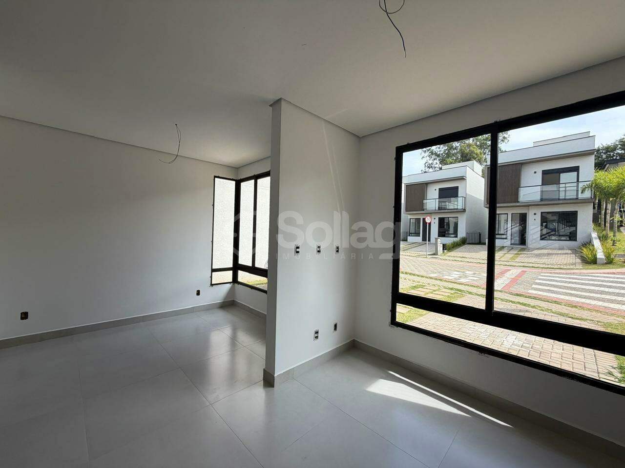 Casa em condomínio para aluguel no Mont Blanc: 