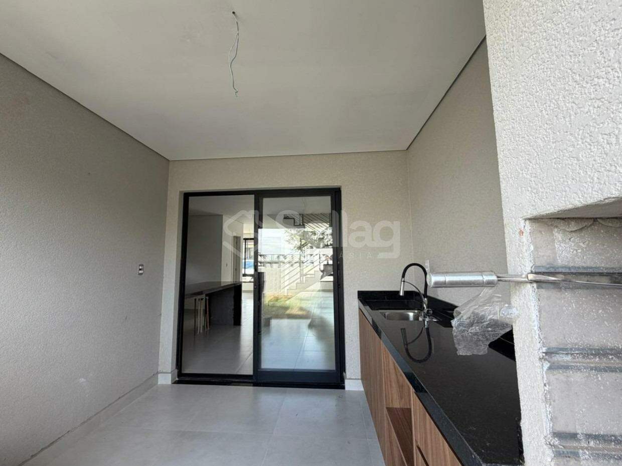 Casa em condomínio para aluguel no Mont Blanc: 