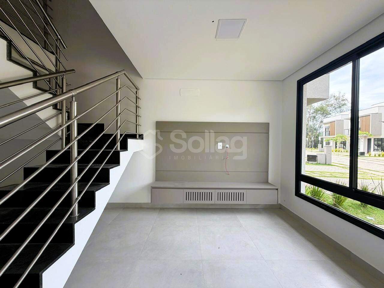 Casa em condomínio para aluguel no Mont Blanc: 