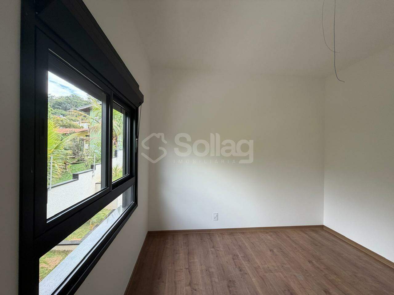 Casa em condomínio para aluguel no Mont Blanc: 