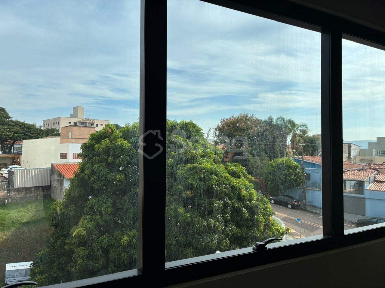 Sala para aluguel no Santa Rosa: 