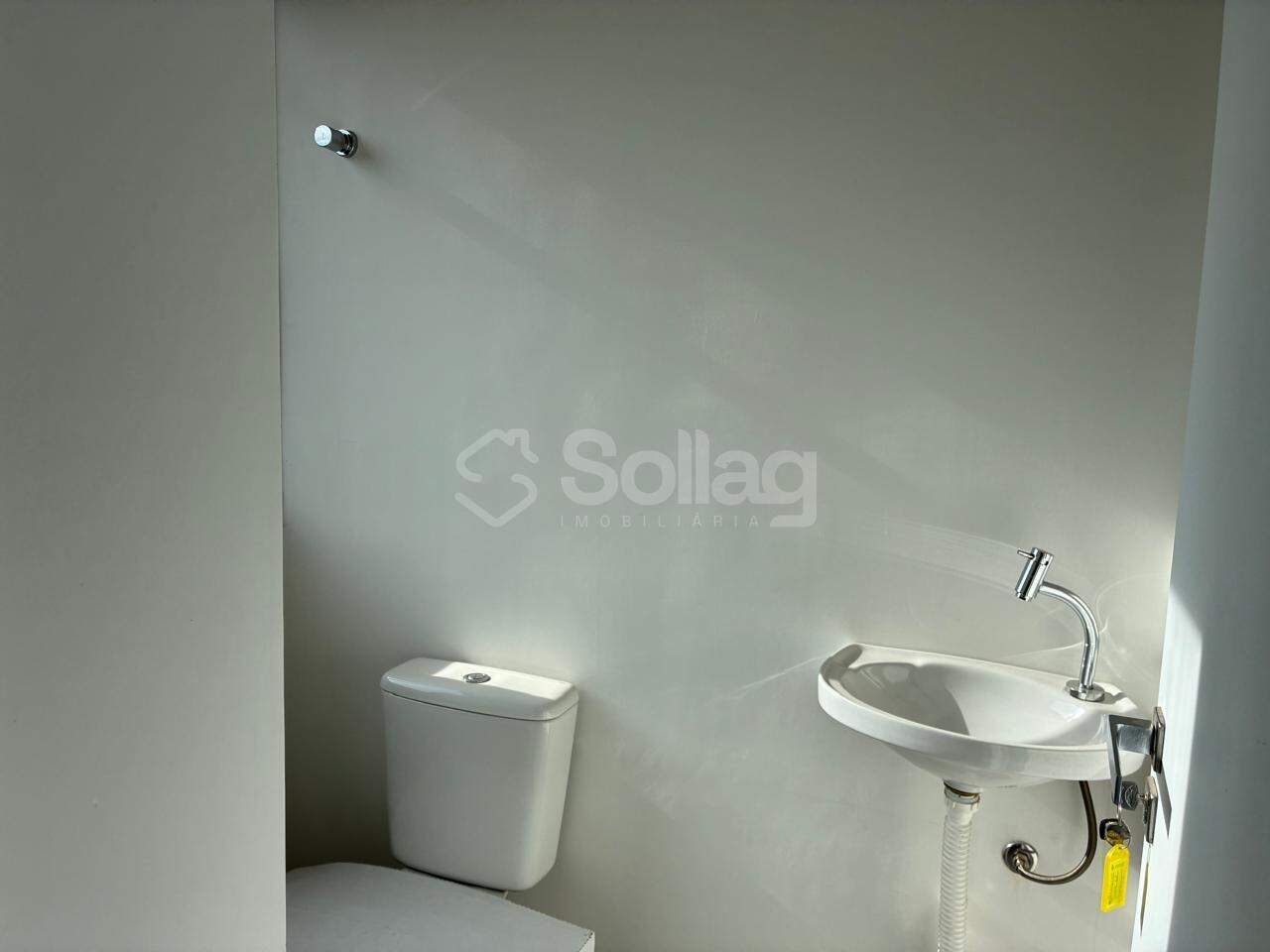 Sala para aluguel no Santa Rosa: 