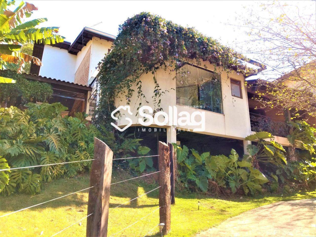 Casa em condomínio para aluguel no Condomínio Vale da Santa Fé: